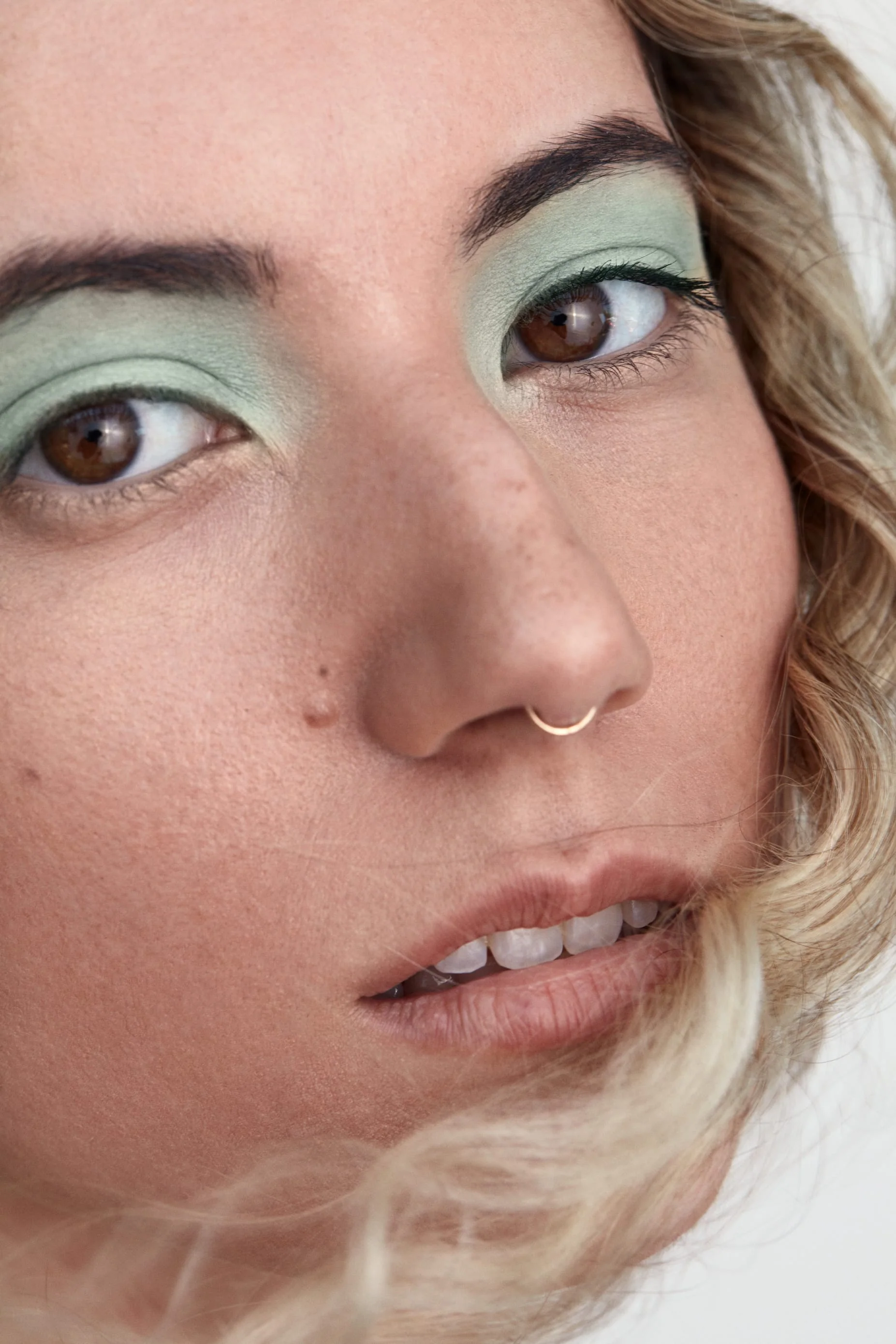 Cream Clay Eyeshadow - Image 103