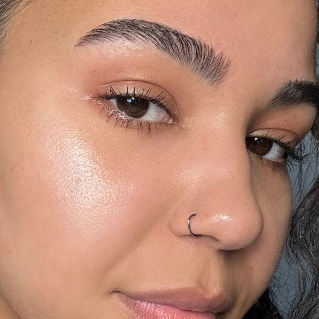 Hyaluronic Highlight Balm - Image 18