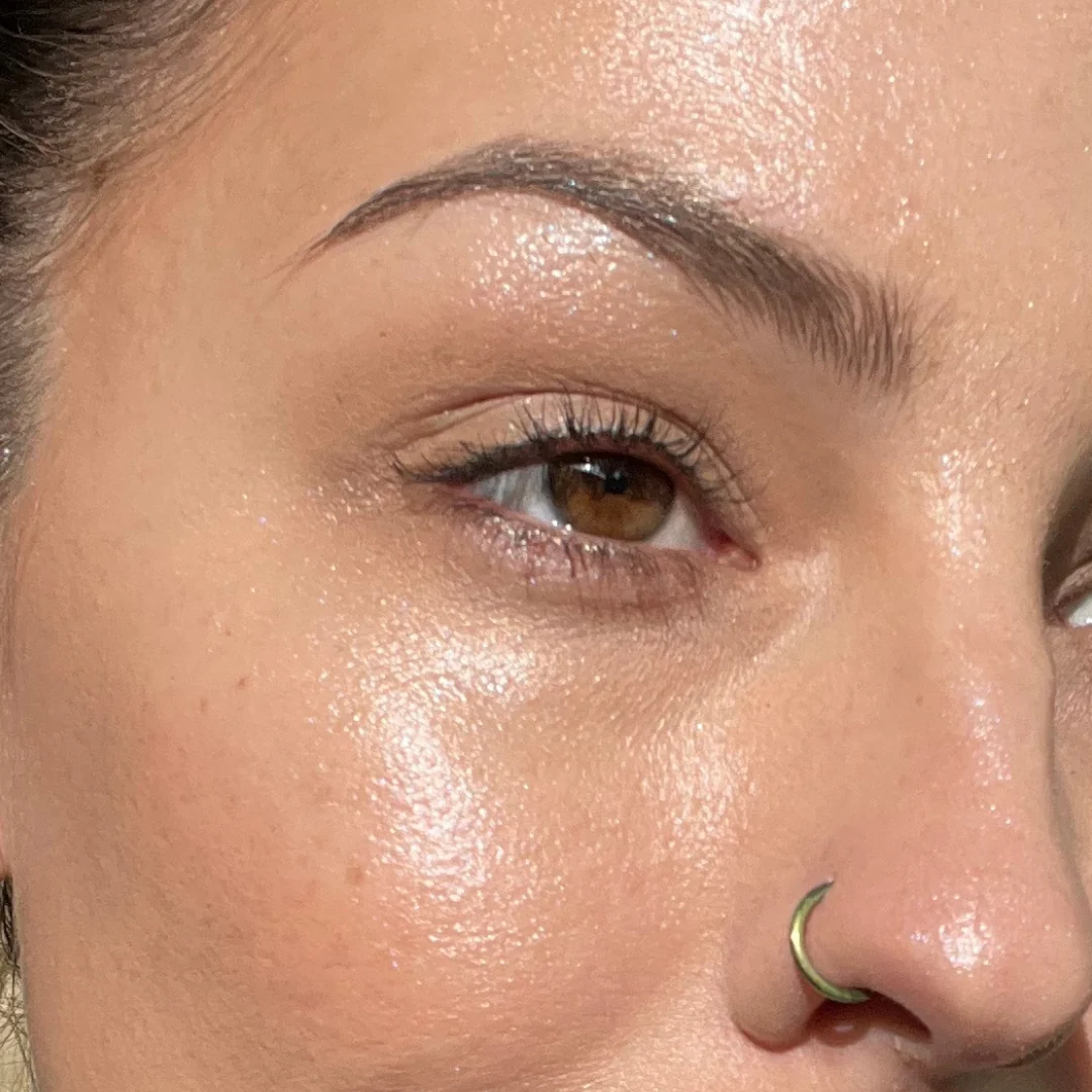 Hyaluronic Highlight Balm - Image 23