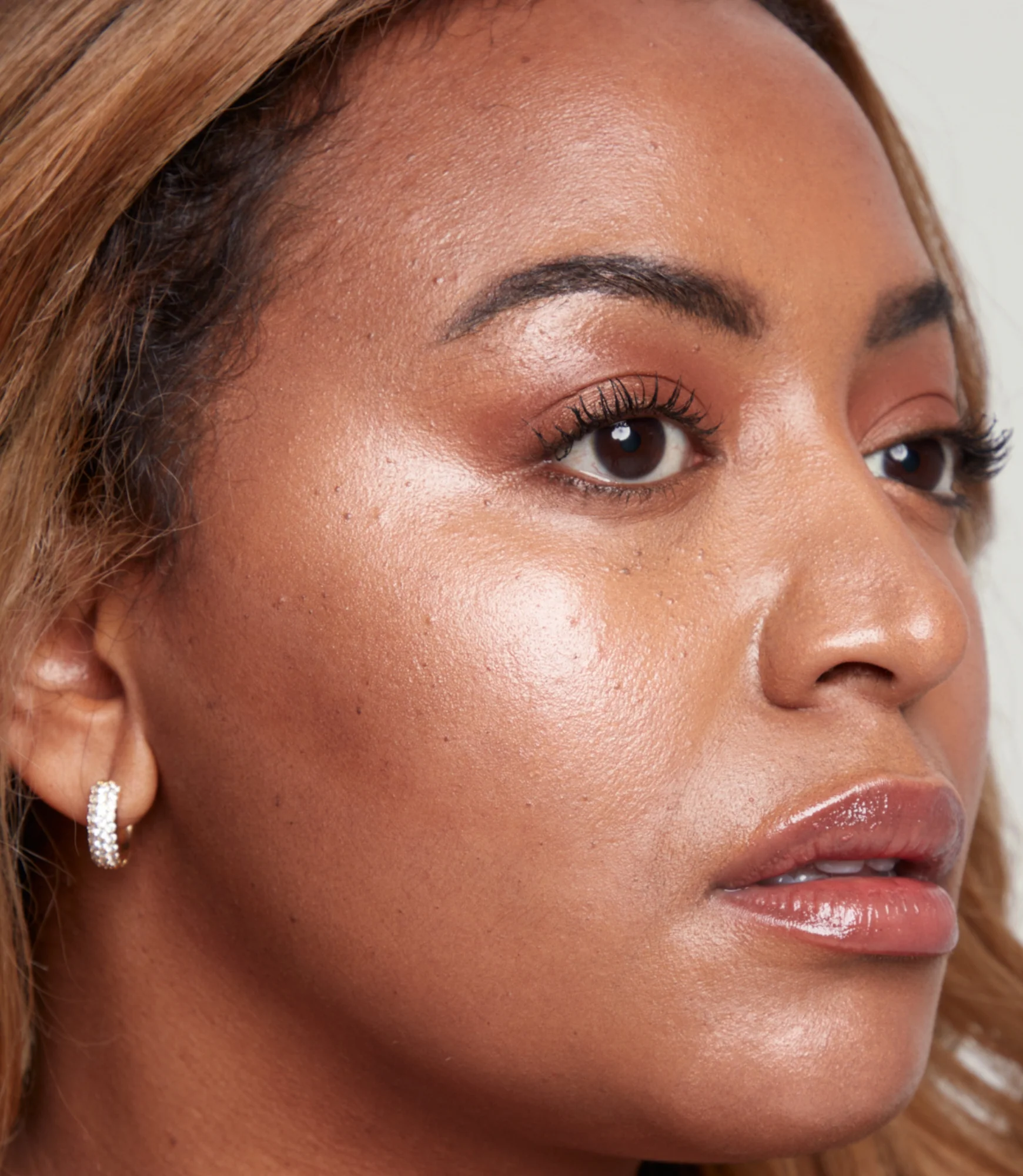 Hyaluronic Highlight Balm - Image 24