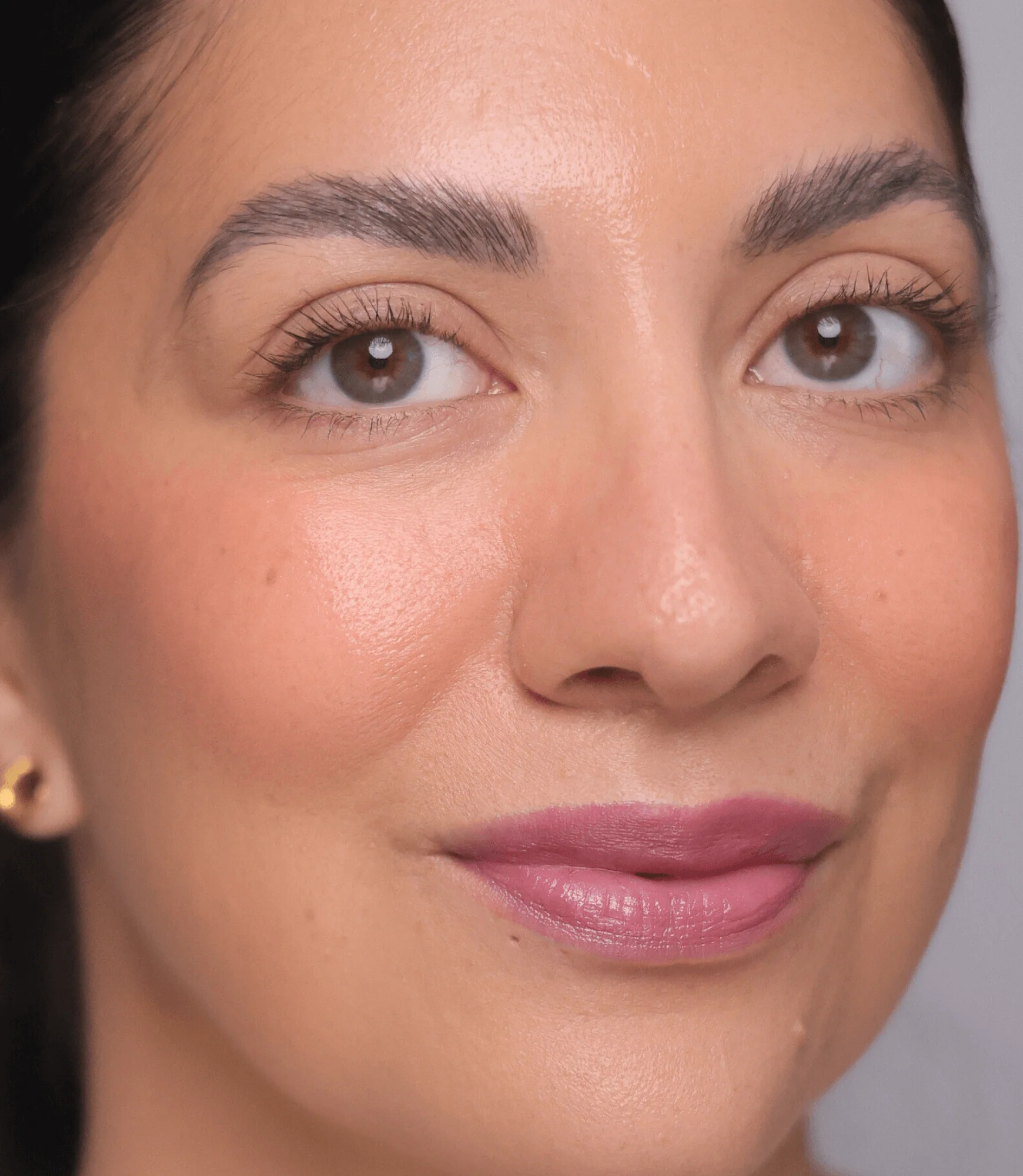 Hydrating Shine Lip Balm - Image 34