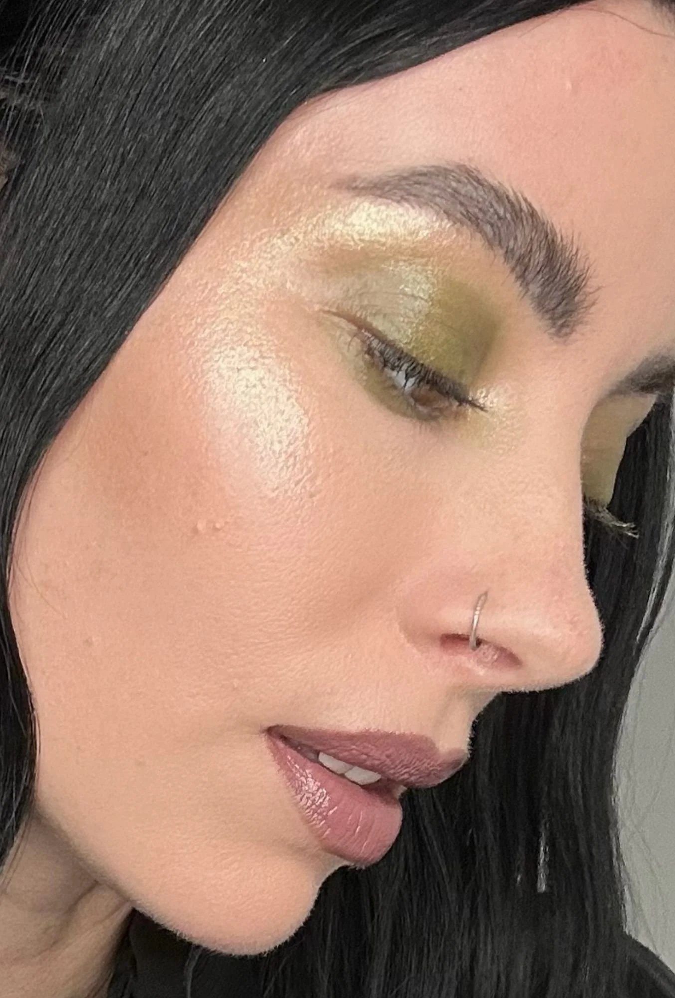 Suspended Sparkle Balm - Image 13