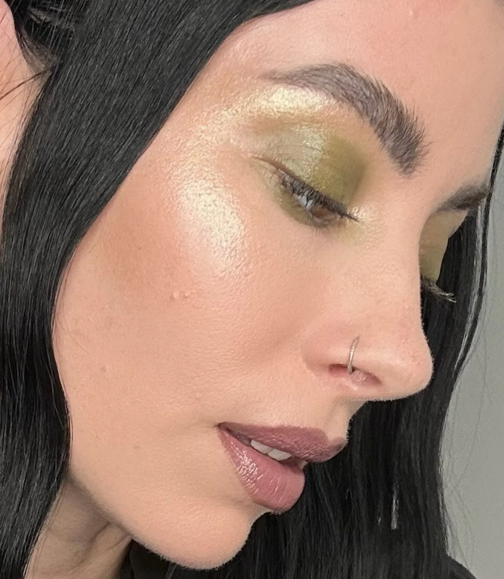 Suspended Sparkle Balm - Image 11